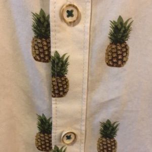 DENIM & FLOWERS Size S  Slim-Fit Pineapple Shirt Novelty Print Tropical